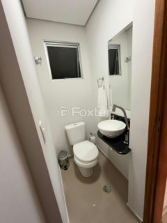 Image 9 - 1039625