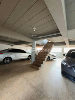 Image 2 - 1039625