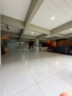 Image 3 - 1039625