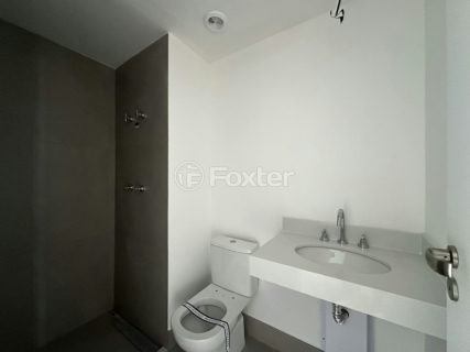 Image 3 - 1039628
