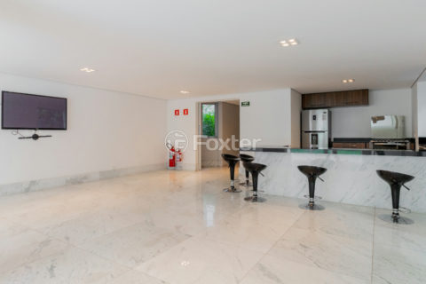 Image 34 - 1039636