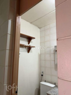 Image 8 - 1039655