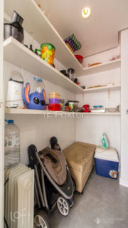 Image 35 - 1039681