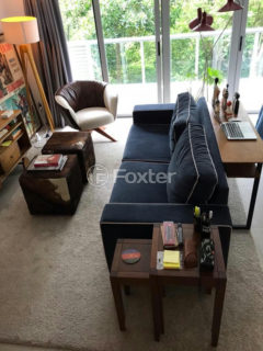 Image 7 - 1039700