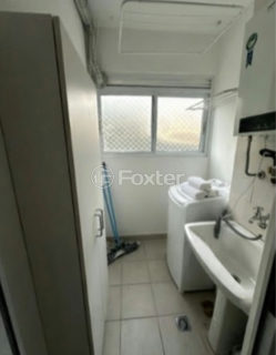 Image 7 - 1039707