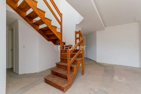 Image 30 - 1039737