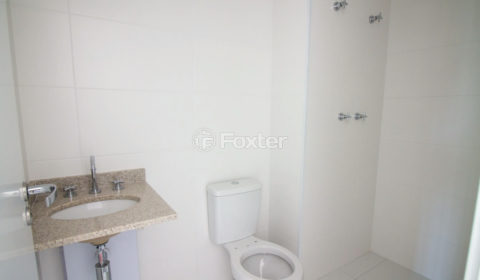 Image 4 - 1039752
