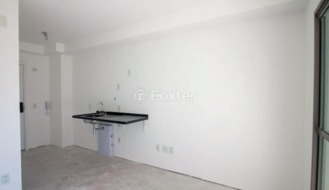 Image 2 - 1039752