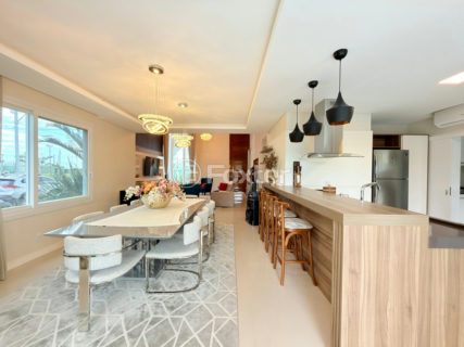 Image 22 - 1039755