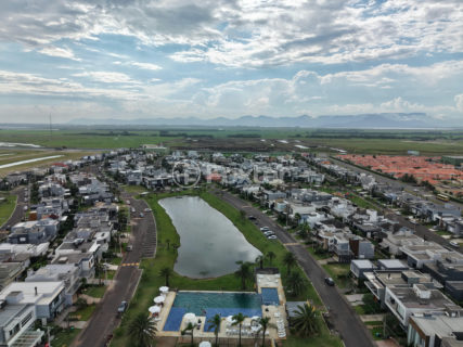 Image 46 - 1039755