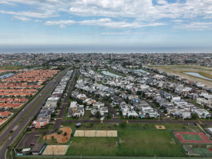 Image 48 - 1039755