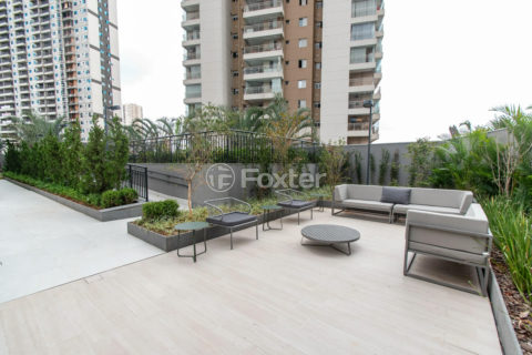 Image 8 - 1039768