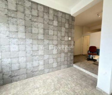 Image 7 - 1039771