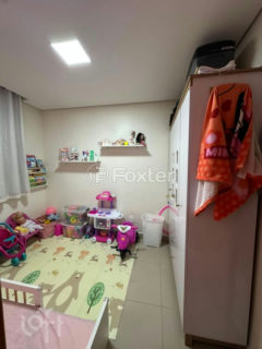 Image 7 - 1039790