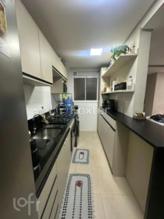 Image 10 - 1039790