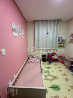 Image 6 - 1039790