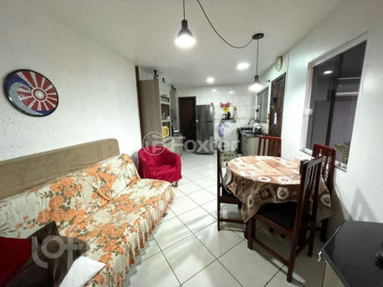 Image 11 - 1039793