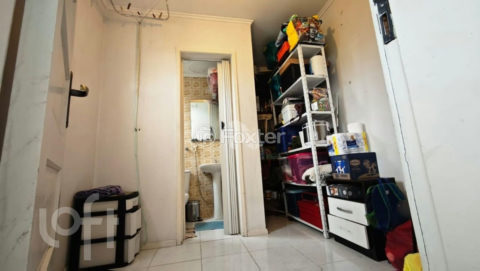 Image 7 - 1039847