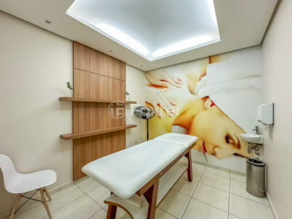 Image 30 - 1039865