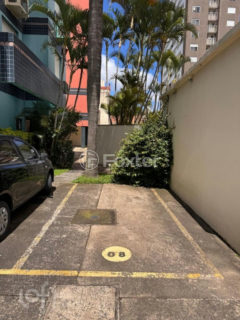 Image 21 - 1039875