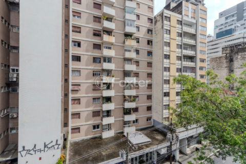 Image 25 - 1039881