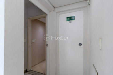 Image 20 - 1039881