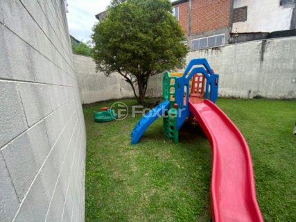 Image 33 - 1039883