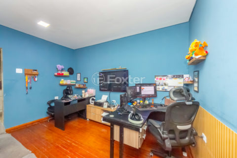 Image 4 - 1039887