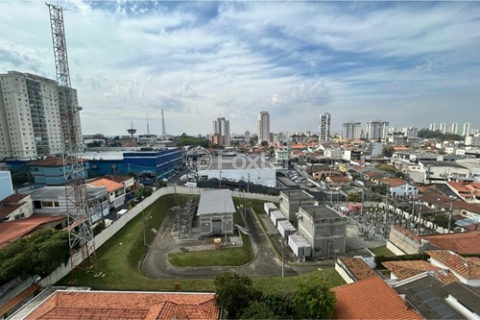 Image 15 - 1039899