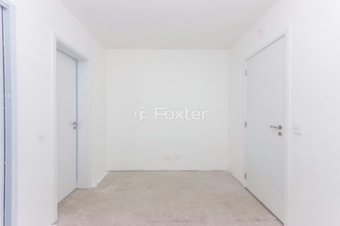 Image 23 - 1039902