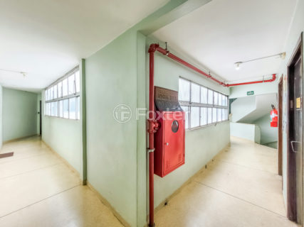 Image 7 - 1039904