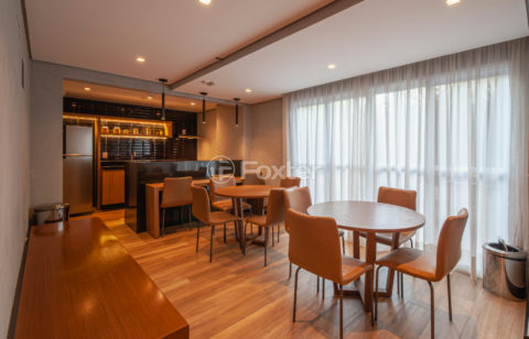 Image 35 - 1039913