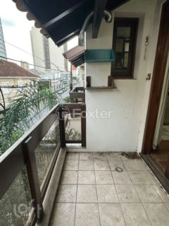 Image 10 - 1039970