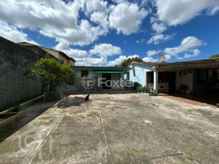 Image 8 - 1040012