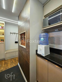 Image 6 - 1040016