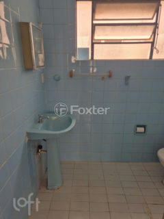 Image 4 - 1040024