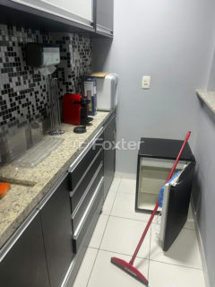 Image 3 - 1040042
