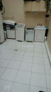 Image 5 - 1040112