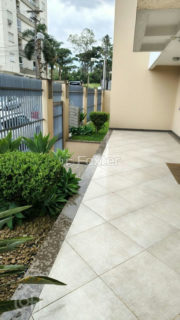 Image 19 - 1040112