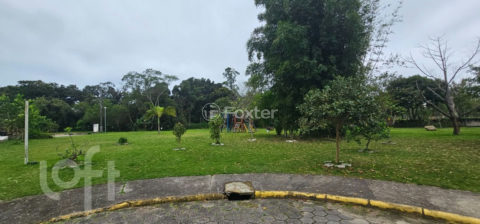 Image 45 - 1040147