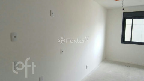 Image 4 - 1040150