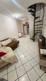 Image 2 - 1040173