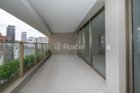 Image 2 - 1040248