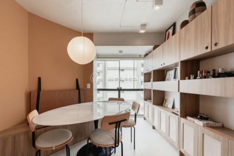 Image 3 - 1040255