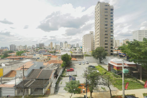 Image 10 - 1040264