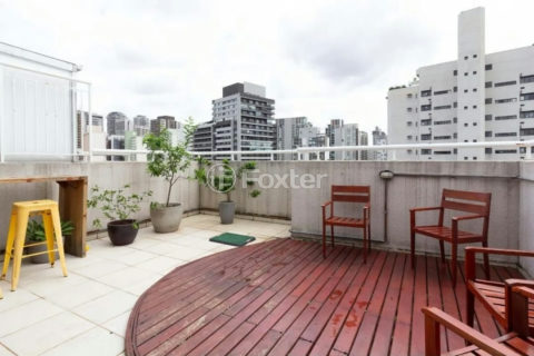 Image 6 - 1040265