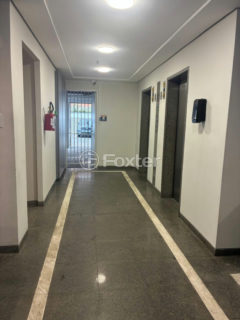 Image 20 - 1040279