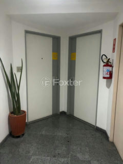 Image 4 - 1040279