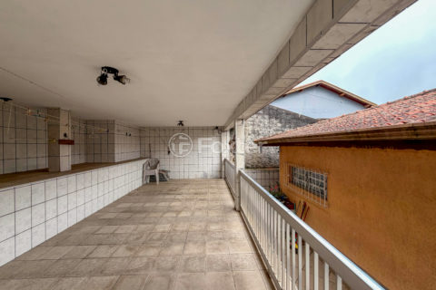 Image 4 - 1040282