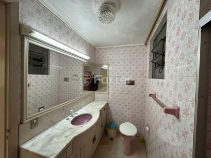 Image 14 - 1040314